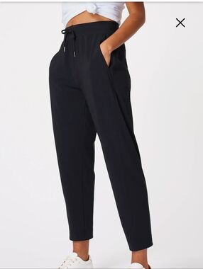 Sweaty Betty Explorer Black Cropped Drawstring Tapered Pants
